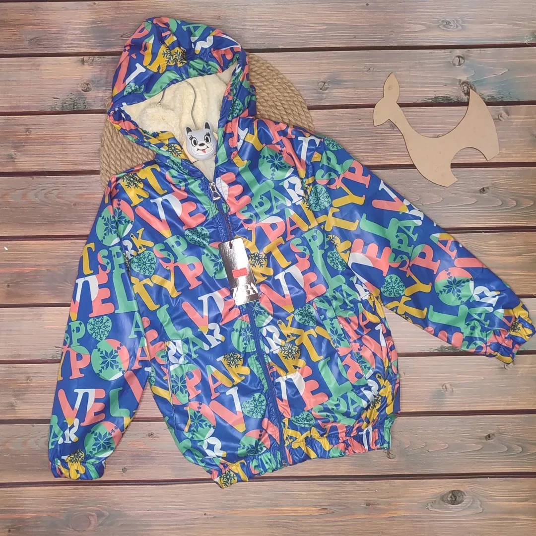 سویشرت اسپرت دخترانه و پسرانه جنس رویه شمعی دجه یک با آستر تدی بره ای مدل حروف